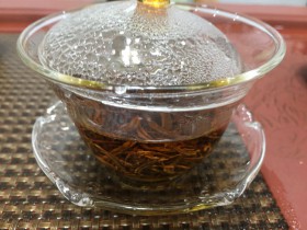 喝紫阳富硒红茶用不用洗茶？