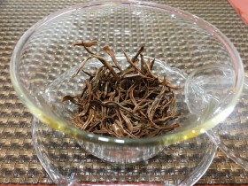 紫阳富硒红茶叶底可以吃吗?