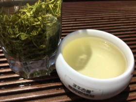 今年紫阳什么时候采茶叶最好?