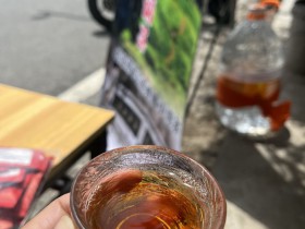 市场上有秋茶做的紫阳红茶吗?