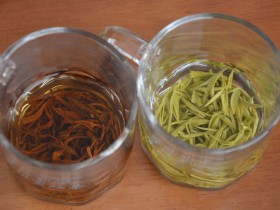 夏天喝紫阳毛尖好还是喝紫阳红茶好?