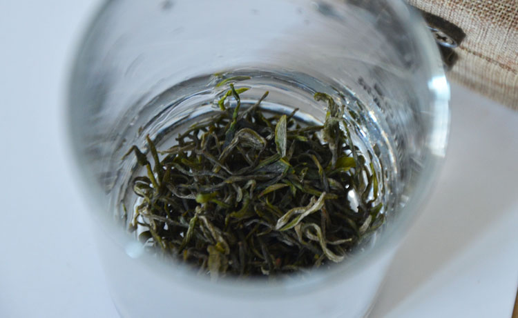 紫阳翠峰泡多了会不会很苦?