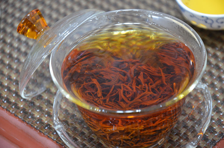 紫阳富硒红茶是热性茶更适合北方人饮用