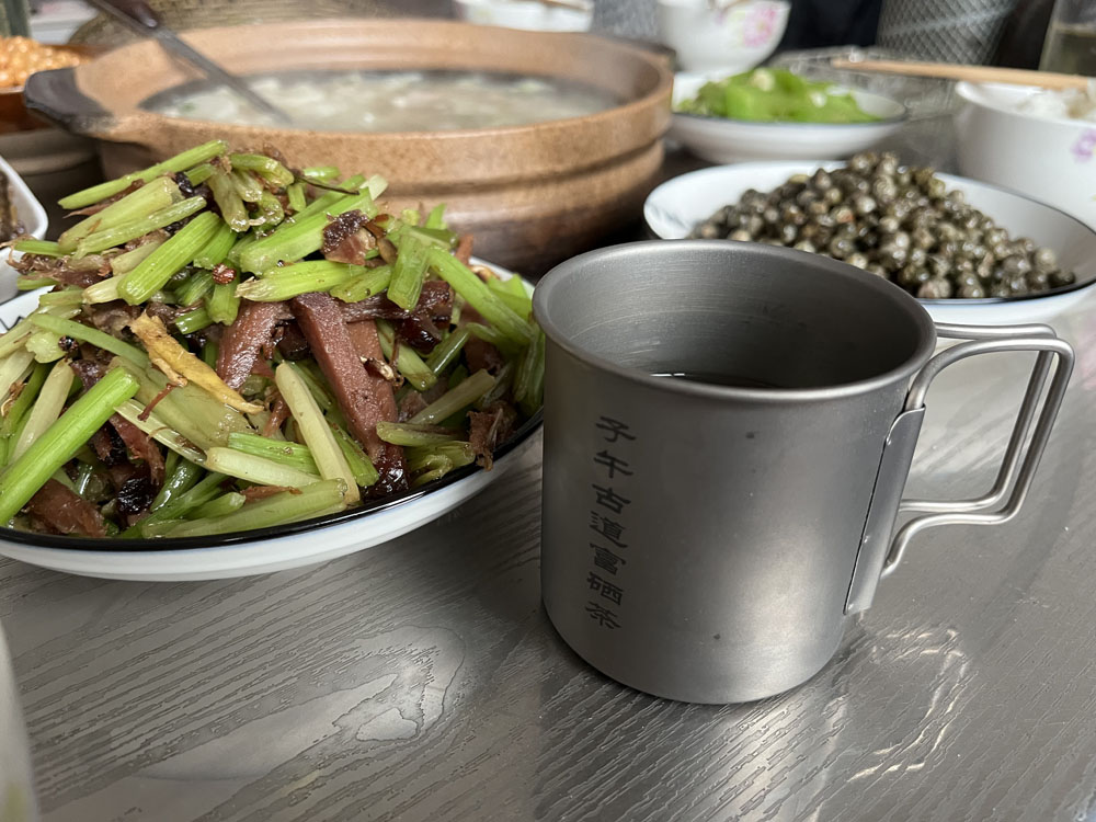 吃饭的时候喝紫阳富硒茶好吗？