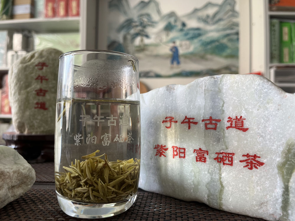 子午古道紫阳翠峰绿茶适合送礼吗？